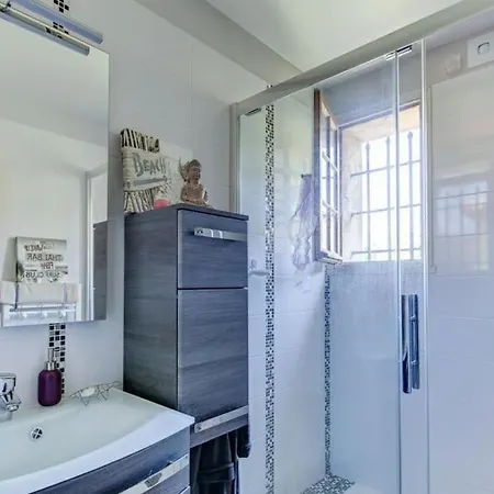 Villa Ceyreste * Ceyreste