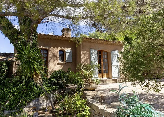 Villa Ceyreste וילה