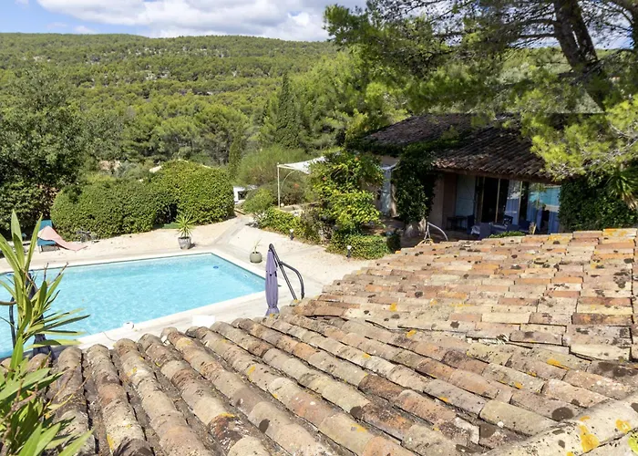 Villa Ceyreste וילה *